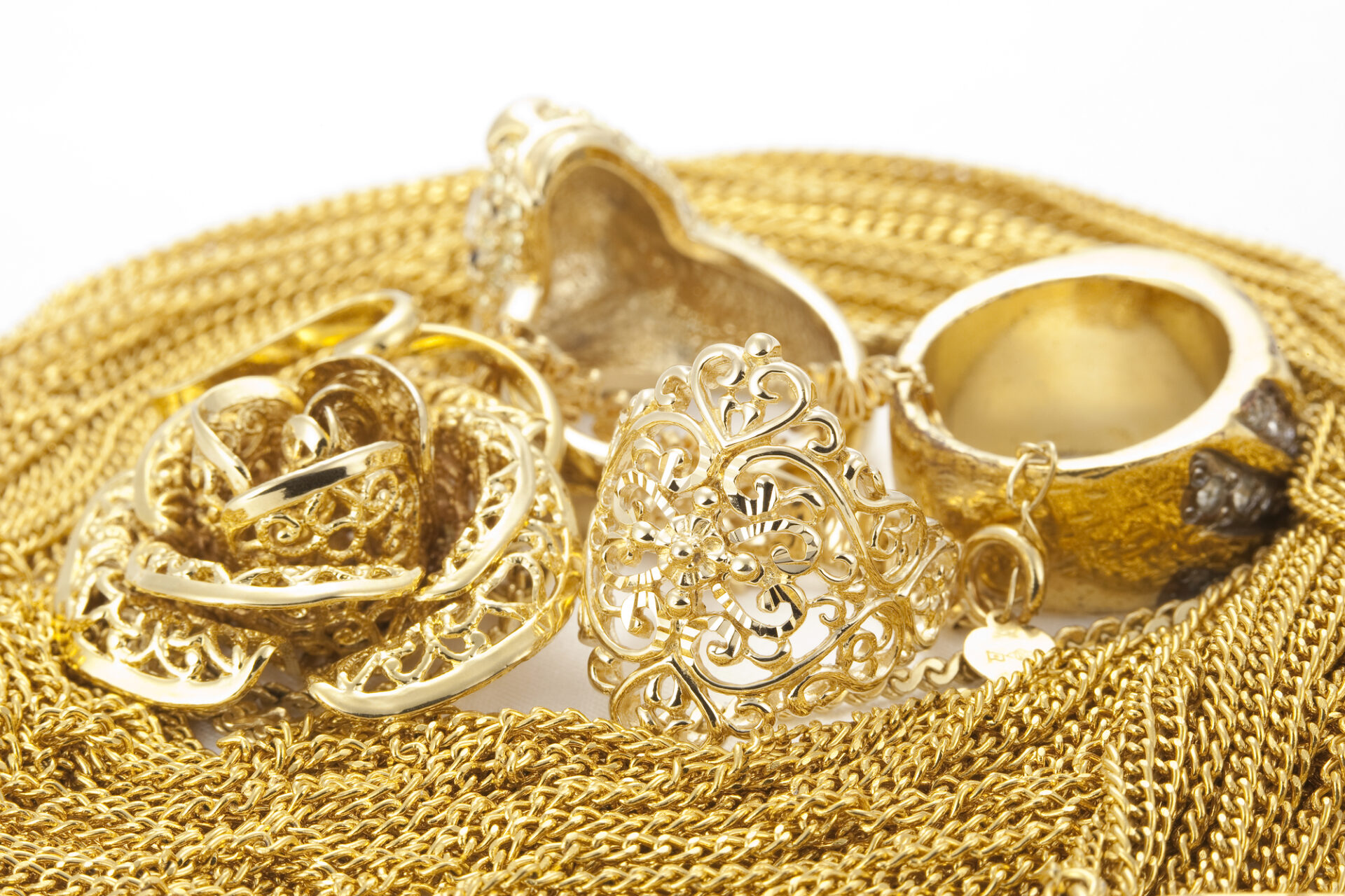 金のジュエリーコレクション